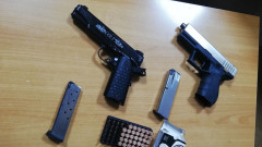 Задържаха контрабандни пистолети на ГКПП Лесово