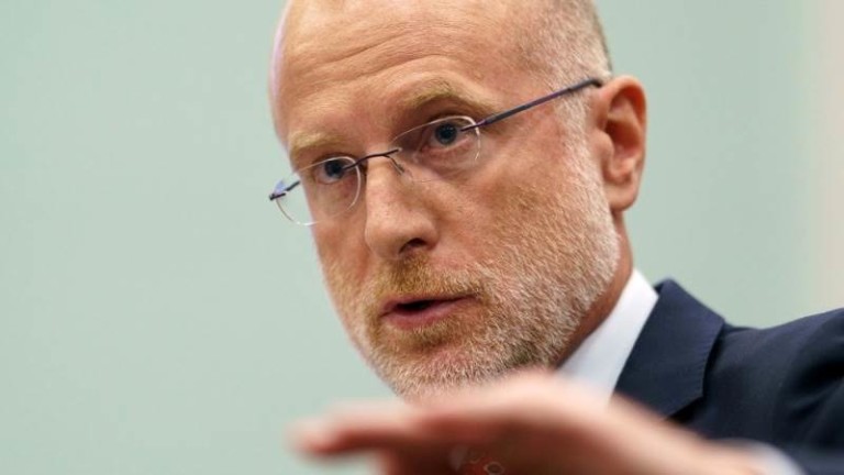 САЩ планират забрана на китайски технологии в подводните кабели