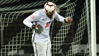 Вратарят на ЦСКА Густаво Бусато публикува видео как спасява