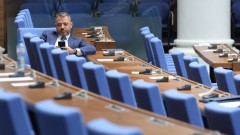 Делян Добрев: Искането за изслушване на полицаи са циркове