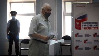 Опозицията в Русия заклеймява като виц референдума за конституционните реформи