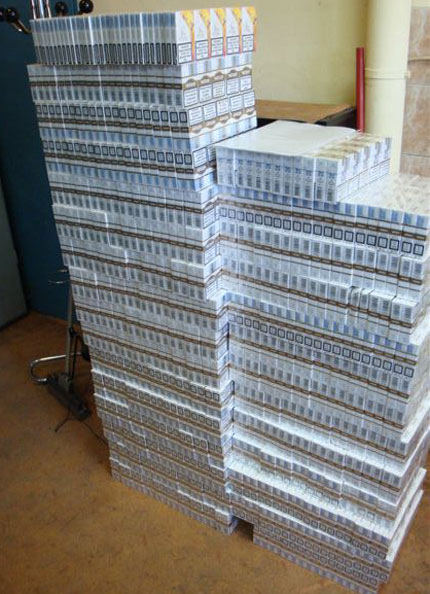 Митничари задържаха над 4400 кутии цигари