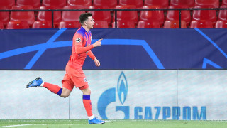 Халфът на Челси Мейсън Маунт вкара един от головете при