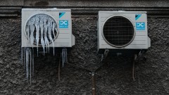 Оранжев код за бурен вятър издаде НИМХ за Западна и Централна България