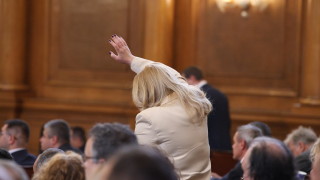 Екстравагантно решение за парламентарните комисии единодушно прие Председателският съвет в