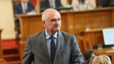  Главчев разграничава президента Радев от военачалник Радев 