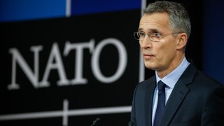 Сърбия е суверенна независима държава и НАТО уважава позицията й