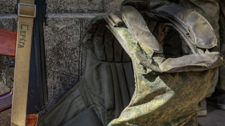 Снимки публикувани на уебсайта на китайска компания показват висок кавказки