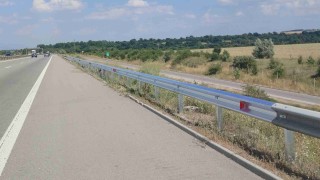 Пътноподдържащи фирми подмениха мантинели повредени при пътни произшествия по АМ