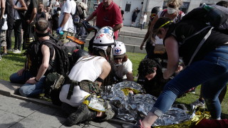 Повече от 600 лекари във Франция заплашат да подадат оставка