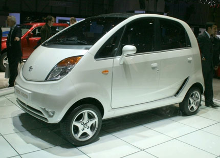 Tata Nano тръгва в края на февруари  