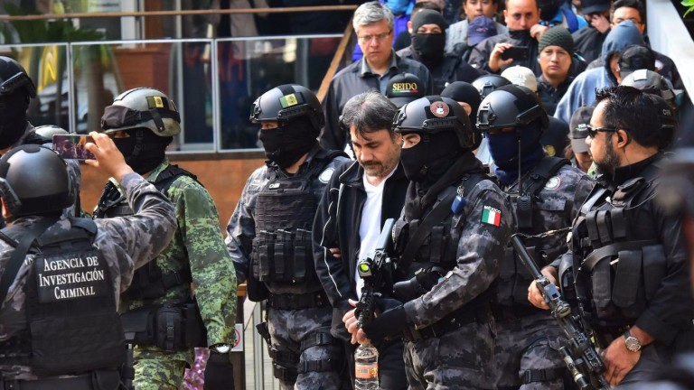 Мексиканската полиция протестира срещу присъединяването към новата национална гвардия