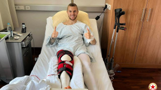 Днес футболистът на ЦСКА Асен Дончев претърпя успешно операция на