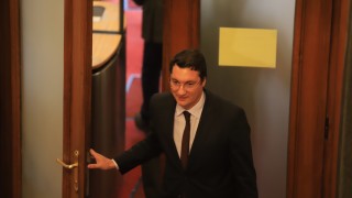 Диагнозата е ясна сега е време за лечение Така служебният