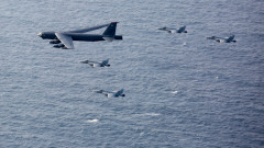 B-52 се разби след излитане в американската военна база в Южна Калифорния