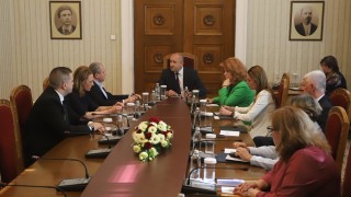 Президентът благодари на ИТН – само те го подкрепили за Македония