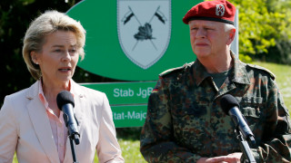 Началникът на отбраната на Германия е одобрил планове за закупуване