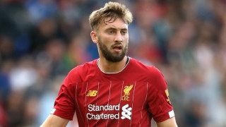 Лийдс е започнал преговори с Ливърпул за трансфера на централния