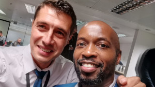 Легендарният американски футболен национал Дамаркъс Бийзли поздрави бившия си съотборник