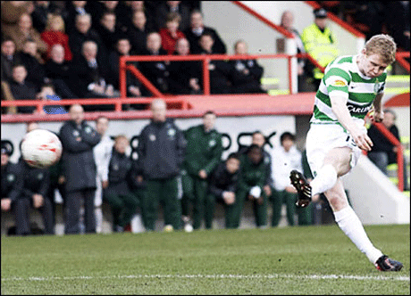 Селтик разби Абърдийн като гост