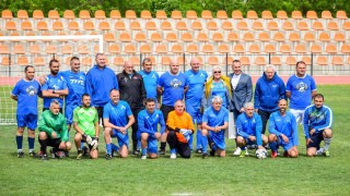 Благотворителният турнир Синя крепост организиран от феновете на Левски събра