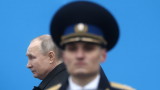 Путин нареди затягане на контрола върху оръжията след кръвопролието в Казан