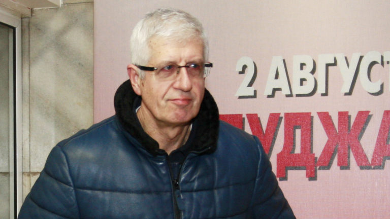 Махат Овчаров от надзора на "Лукойл"