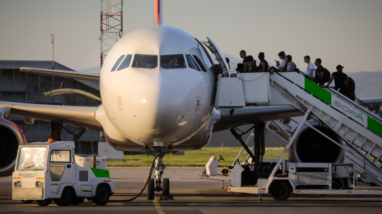 471 789 пътници са преминали през летище София през ноември.