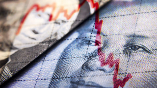 Уморени от твърде силната и наскоро въоръжена зелена валута някои