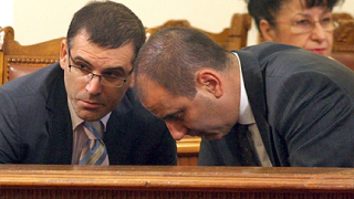 Започнаха караниците при второто четене на бюджета