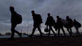 Кипър предоставя на Гърция полицаи за помощ при мигрантската вълна