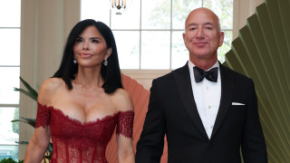 Изминаха над пет години от раздялата между Джеф Безос и съпругата