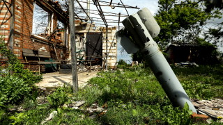 Руски удар е поразил централната част на град Дергачи в Харковска област