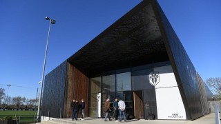 Офисите на Анже бяха претърсени във вторник сутрин информира регионалният