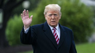 Американският президент Доналд Тръмп потвърди че директорът на Централното разузнавателно