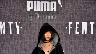 Риана тласна нагоре бизнеса на Puma