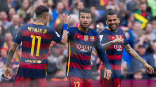 Завърналият се в Барселона Даниел Алвеш е дал положителен тест