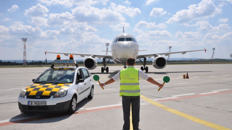 5,8 млн. евро държавна помощ за летищата във Варна и