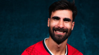 Бившият национал на португалия Андре Гомеш отново е играч на