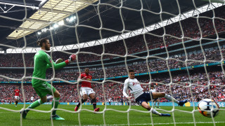 Действащият контракт на испанеца изтича след една година и клубът