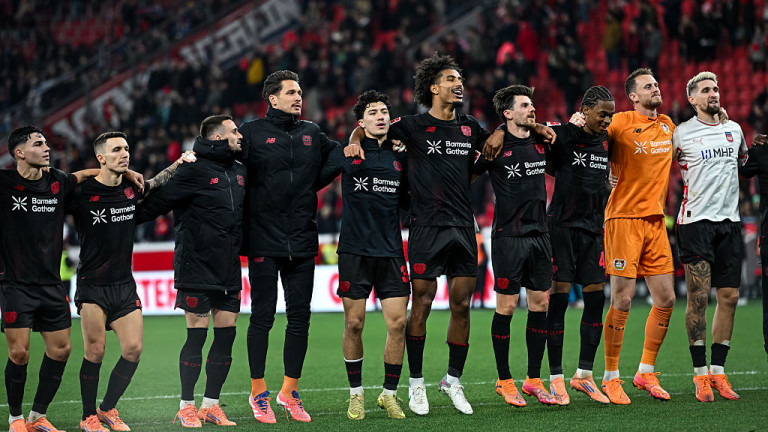 Тревоги на летището за Байер Леверкузен преди да отлети към Англия