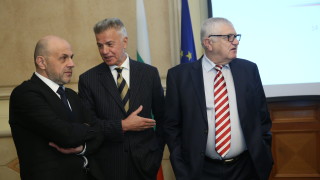 Висока добавена стойност иновации дигитализация Това според вицепремиера Томислав Дончев