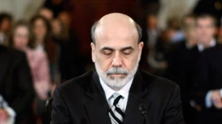 ФЕД запазва стимулиращата парична и лихвена политика, заяви Бернанке