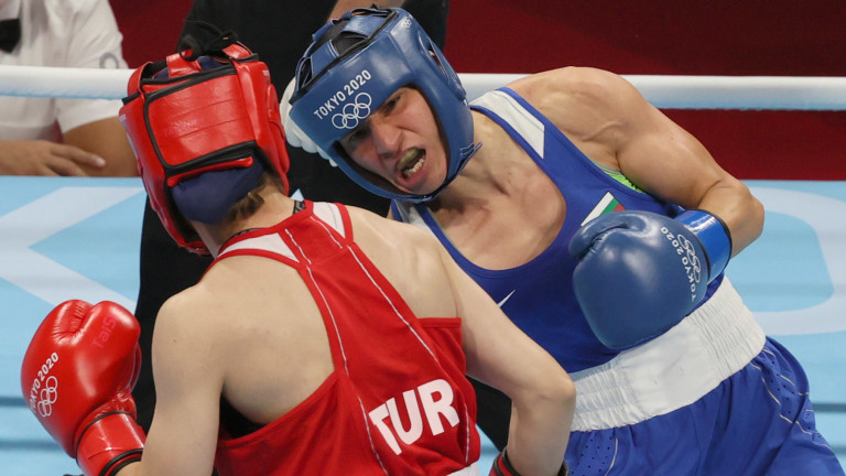 Боксьорката Стойка Кръстева спечели второ олимпийско злато за България. Тя