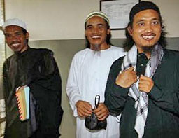 Екзекутират трима за атентата на Бали през 2002-ра 
