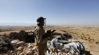 Сирийските войски размениха огън с ливански войници и въоръжени групировки