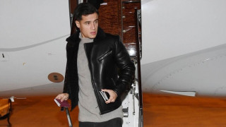 Филипе Коутиньо пристигна в Барселона Часове след като сделката между