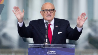 Бившият кмет на Ню Йорк Руди Джулиани е хоспитализиран след