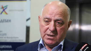 Хич не ни е удобно не само на мен а