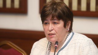 Автобус с украински туристи и българи успя да мине през Румъния